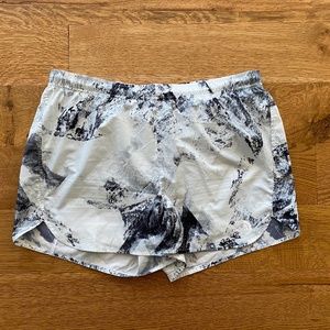 NWOT The North Face Women's Running Shorts